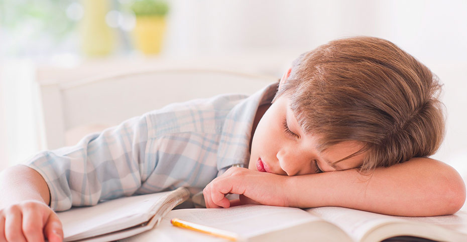 دلیل خستگی کودکان چیست؟