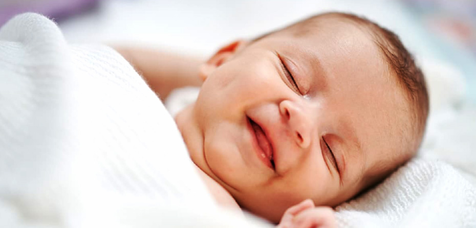 ۵ نکته در رابطه با خواب نوزادان و والدین