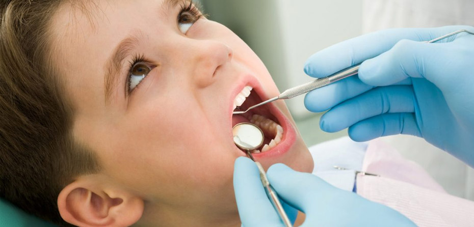 معاینه دندان در دوران کودکی چه اهمیتی دارد؟