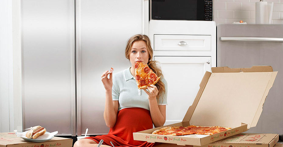 آیا می‌توانید در دوران بارداری پیتزا بخورید؟