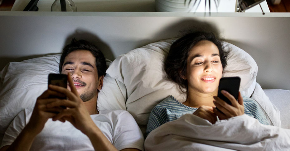 کم خوابی چه تأثیری در زنان و مردان می‌گذارد؟