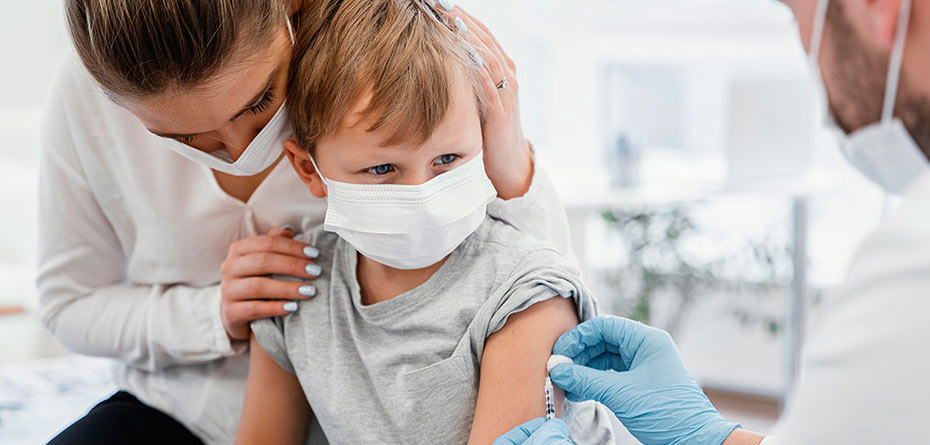 چگونه با فرزندان خود در مورد واکسینه شدن صحبت کنیم؟