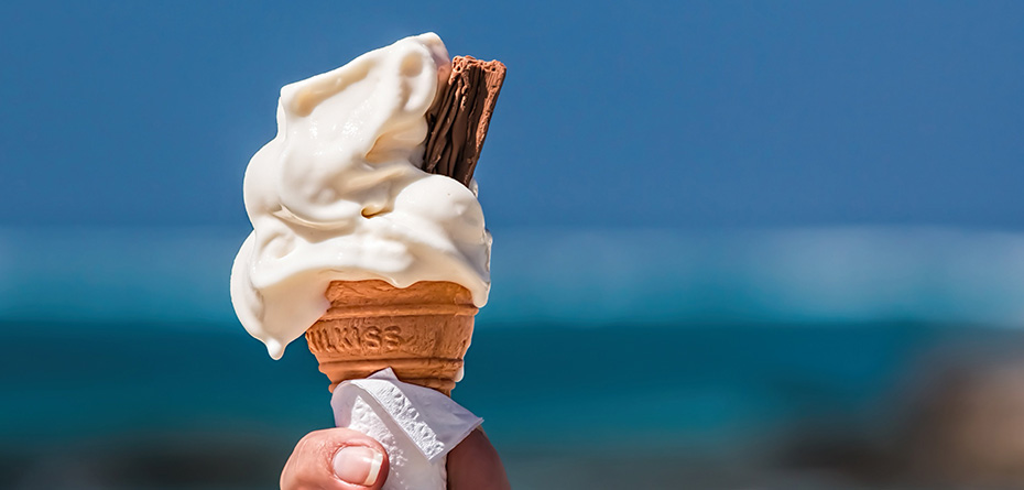 به چه علت با خوردن بستنی تشنه می‌شویم؟