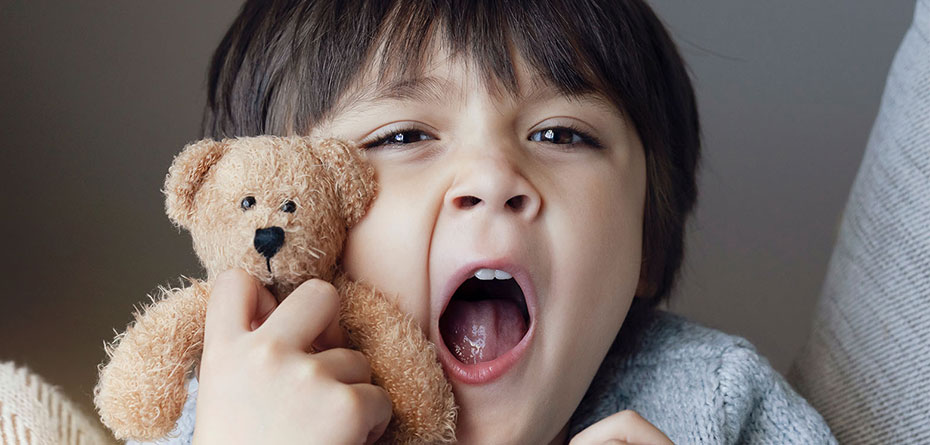 ۱۰ روش مفید برای مقابله با بی‌خوابی در کودکان