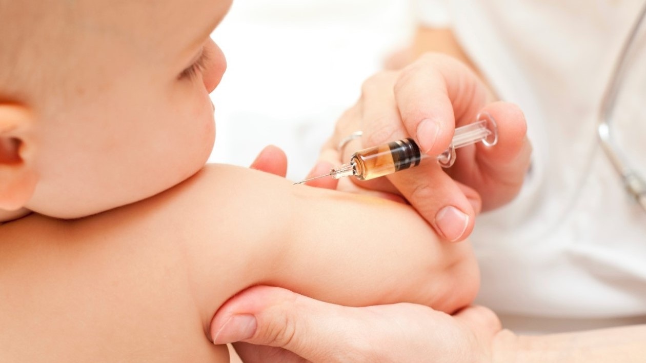 بهترین زمان تزریق واکسن آنفولانزا به کودک
