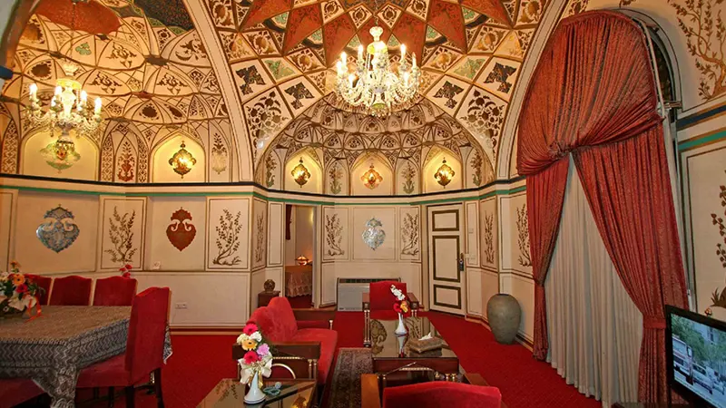 اقامت به یاد ماندنی در هتل های اصفهان